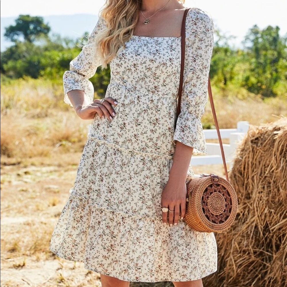 Floral print ruffle hem dress - Picture 3 of 7